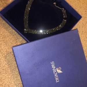 *SOLD* BEAUTIFUL Swarovski V-shaped Necklace